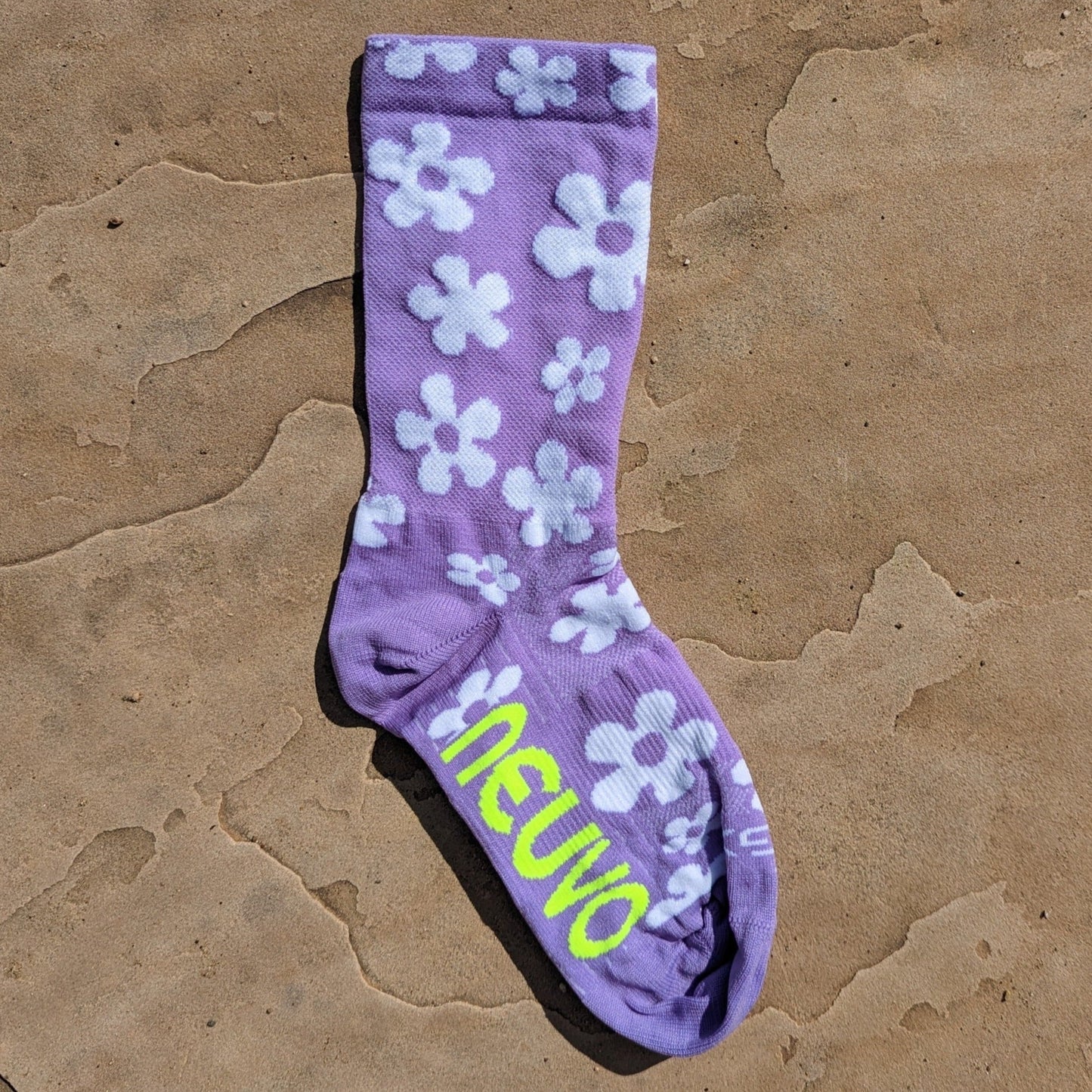 Flower Power Socks in Lilac